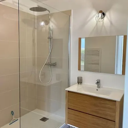 Appt Proche Plage Et Balades Avec Wifi Et Jardin アパート *